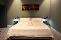Gate 16 Room Napoliにあるベッド