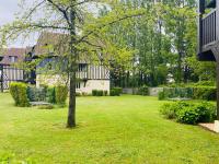Vonkajšia záhrada v ubytovaní Le Birdie 2102- Bel appartement pour 4 dans Résidence Golf avec piscine