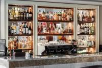 Ο χώρος του lounge ή του μπαρ στο Panoramic Spa Hotel