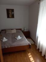 Posteľ alebo postele v izbe v ubytovaní Apartman Ris Gorski Kotar Crni Lug