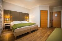Posteľ alebo postele v izbe v ubytovaní Arion Airport Hotel
