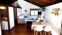 Kuchyňa alebo kuchynka v ubytovaní Rural Tarifa Villa María