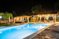 The swimming pool at or close to Green Oasis Gabella