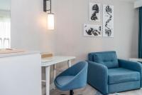 Posezení v ubytování Royal Wings Hotel