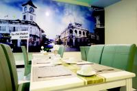 En restaurant eller et andet spisested på Add Plus Hotel & SPA