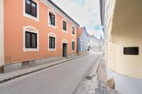 an empty street in a city with buildings at Wachau Familienoase &#47; 60m² &#47; Gartenparadies in Mautern