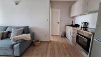 Kuchyňa alebo kuchynka v ubytovaní Ceratonia Apartments