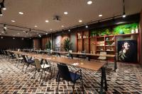A restaurant or other place to eat at NH Collection Madrid Suecia