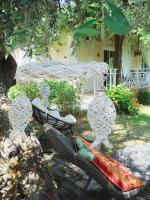 Vonkajšia záhrada v ubytovaní Port Rooms Pet Friendly