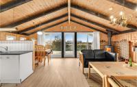 Kuchyň nebo kuchyňský kout v ubytování Holiday Home Julianevej Hvide Sande Ix