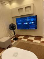 TV a/nebo společenská místnost v ubytování Sweet Home 4