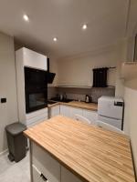 Kuchyňa alebo kuchynka v ubytovaní Apartament lazurowy