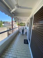 Balkón alebo terasa v ubytovaní Irini Seaside Apartment