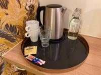La Maison Blancheにあるコーヒーまたはお茶