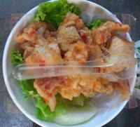 Jídlo v hostelu nebo okolí