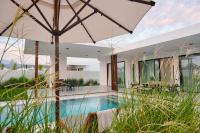 Bazén v ubytování Ashta Suites - Cozy Suite nebo v jeho okolí