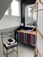 Posteľ alebo postele v izbe v ubytovaní Duplex Vannes centre