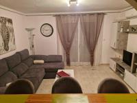 Posedenie v ubytovaní Appartement a louer a Torrevieja 100m de la plage