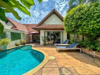 Bazén v ubytování VIEW TALAY VILLAs POOL 53, JOMTIEN BEACH, PATTAYA nebo v jeho okolí