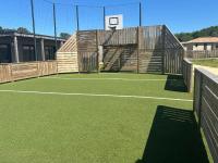 Tenis lub squash w obiekcie Cottage parc résidentiel de loisir lub w pobliżu