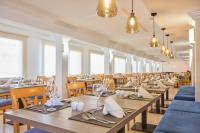 Restauracja lub miejsce do jedzenia w obiekcie Universal Hotel Bikini