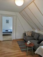 Posedenie v ubytovaní 2e étage appartement entier 3 pièces idéal 2 personnes, 2 chambres communiquantes en enfilade, WIFI, espace travail parking gratuit