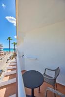 Balkon lub taras w obiekcie Universal Hotel Bikini