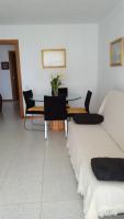 Posedenie v ubytovaní Spacious apartment in Calpe of 100 m² with shared pool!