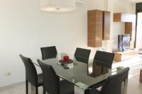 A kitchen or kitchenette at Agi Riera Ginjolers