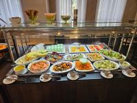 Jídlo v hotelu nebo okolí