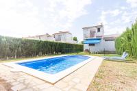 Bazén v ubytovaní INNOUTHOME Villa Juan de Almenara alebo v jeho blízkosti