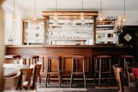 Lounge nebo bar v ubytování Hotel-Gasthof Zur Krone