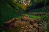 A garden outside Alfa Suites & SPA