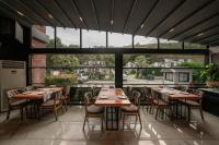 A seating area at Alfa Suites & SPA