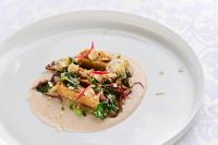 Jídlo v hotelu nebo okolí