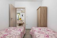 Posteľ alebo postele v izbe v ubytovaní Apartment in Kraljevica 33071