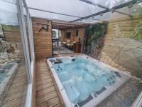 Plan piętra w obiekcie 2 chambres à 15 mn de la mer en pleine nature Jacuzzi dispo du 01 avril au 15 octobre