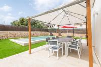 Bazén v ubytování Villa Varadero by Mallorca House Rent nebo v jeho okolí