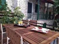 Balkón nebo terasa v ubytování Aggelos House in Kalamitsi
