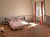 Posteľ alebo postele v izbe v ubytovaní Hôtel du marquis De Broc