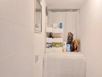 Domáce zviera alebo zvieratá hostí v ubytovaní Rm Antonio on Dumanica St - En-suite Rm 5 min to the Old Town of Split