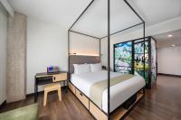 Moxy NYC East Villageにあるベッド