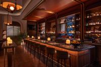 Băuturi la JW Marriott Essex House New York