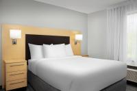 TownePlace Suites by Marriott Gainesville Northwestにあるベッド