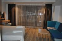 A seating area at Hotel Tyulenovo
