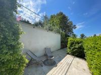 Vonkajšia záhrada v ubytovaní Appartement Villa d'Aurore