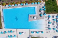 Bazén v ubytování Mobile Homes Relax Park Umag nebo v jeho okolí
