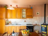 Kuchyňa alebo kuchynka v ubytovaní Holiday Home Casa Trinità by Interhome