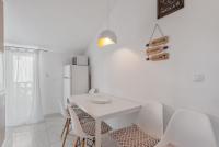 Kuchnia lub aneks kuchenny w obiekcie Apartments Petrina