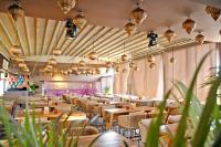 Εστιατόριο ή άλλο μέρος για φαγητό στο 555 Hotel Clubbing Adults Only